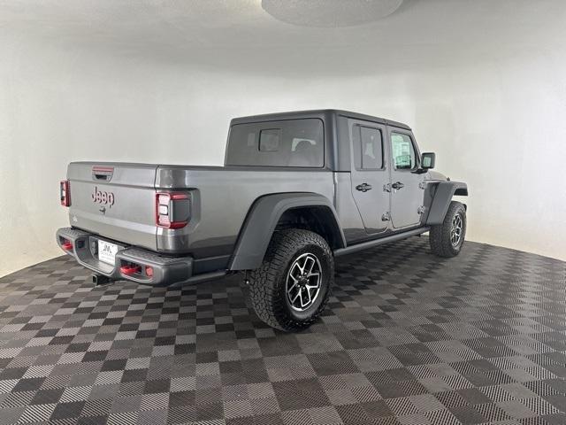 new 2024 Jeep Gladiator car, priced at $50,349