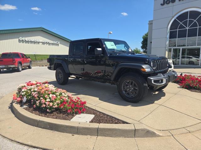 new 2025 Jeep Gladiator car, priced at $40,860