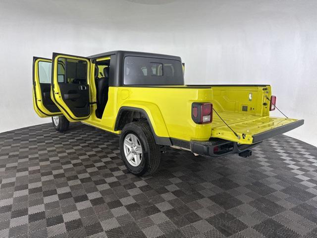 used 2023 Jeep Gladiator car, priced at $31,000