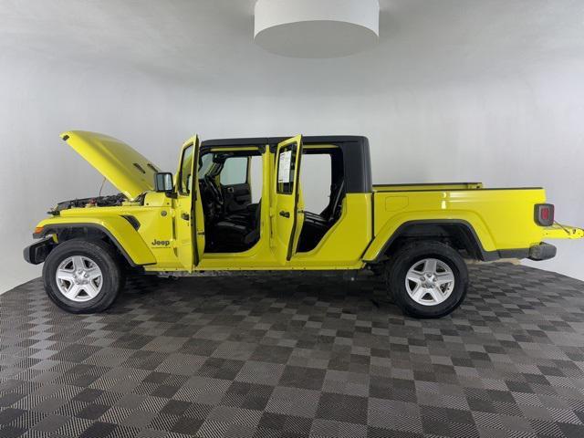 used 2023 Jeep Gladiator car, priced at $31,000