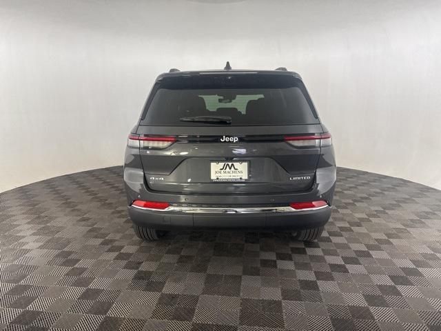 new 2025 Jeep Grand Cherokee car, priced at $44,137