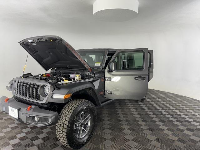 new 2024 Jeep Gladiator car, priced at $51,166