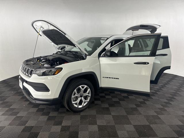 new 2025 Jeep Compass car, priced at $25,000