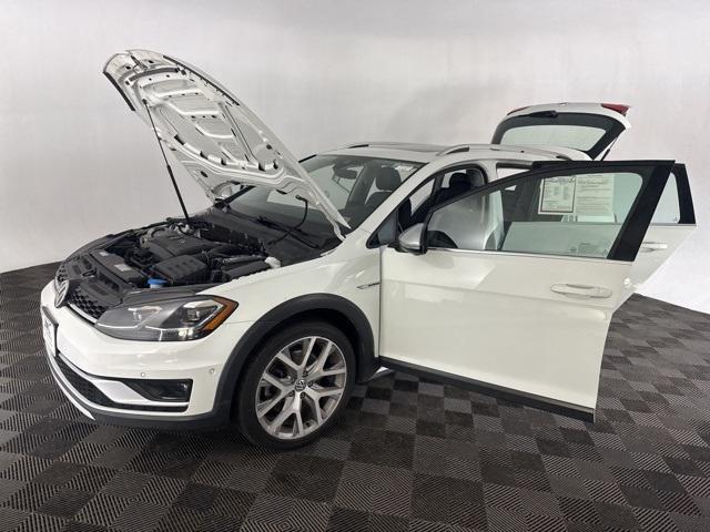 used 2019 Volkswagen Golf Alltrack car, priced at $20,500