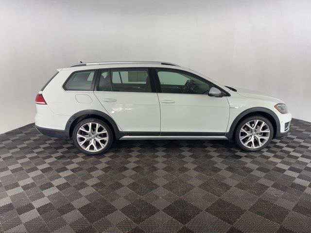 used 2019 Volkswagen Golf Alltrack car, priced at $20,500