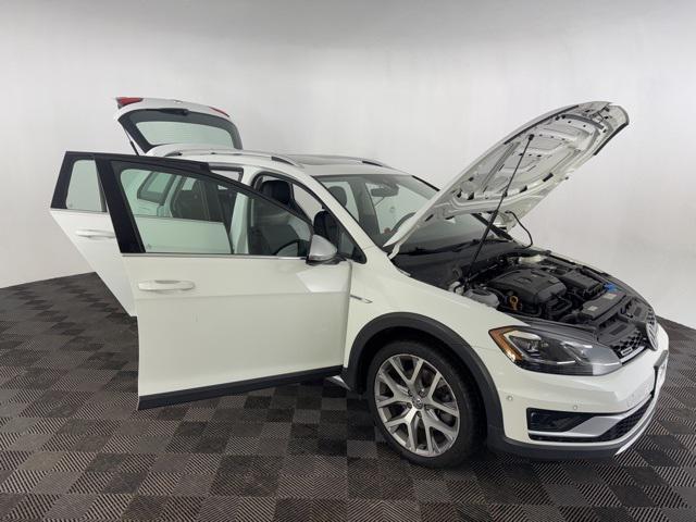 used 2019 Volkswagen Golf Alltrack car, priced at $20,500