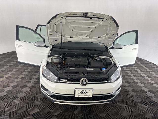 used 2019 Volkswagen Golf Alltrack car, priced at $20,500