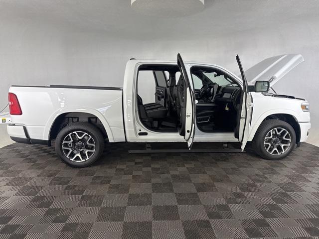 new 2025 Ram 1500 car, priced at $59,935