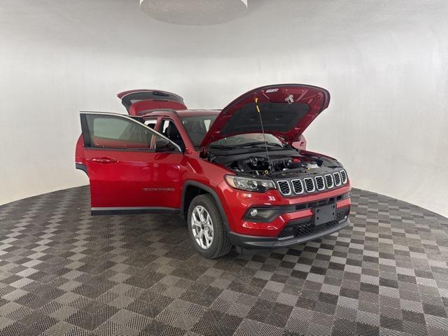 new 2025 Jeep Compass car, priced at $27,923