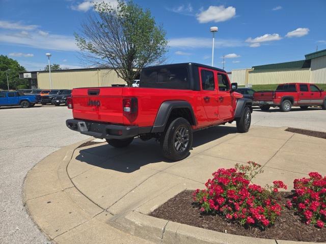 new 2025 Jeep Gladiator car, priced at $41,481