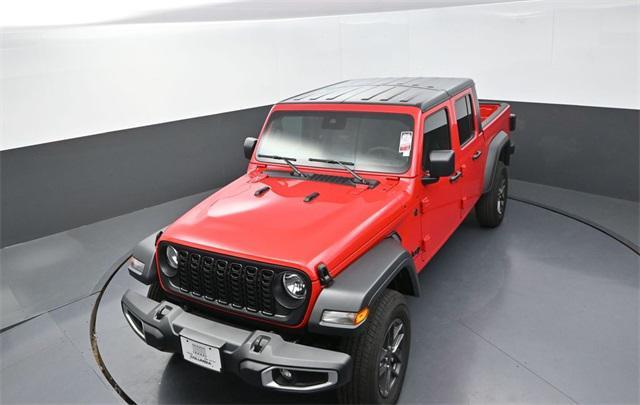 new 2025 Jeep Gladiator car, priced at $42,750