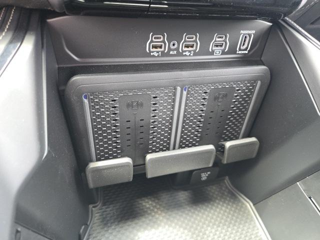 new 2025 Ram 2500 car, priced at $83,007