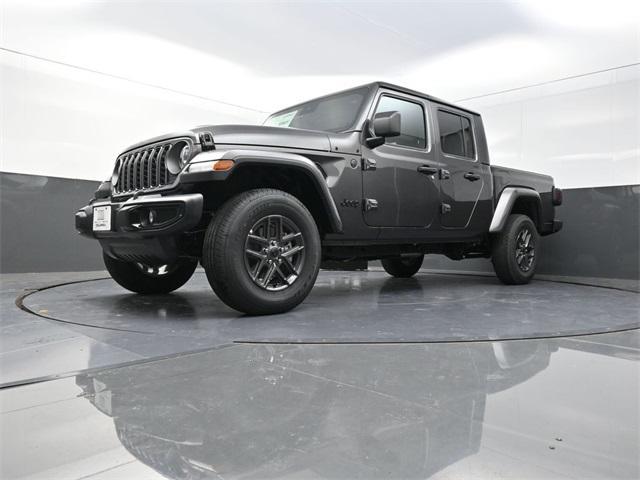 new 2025 Jeep Gladiator car, priced at $45,250