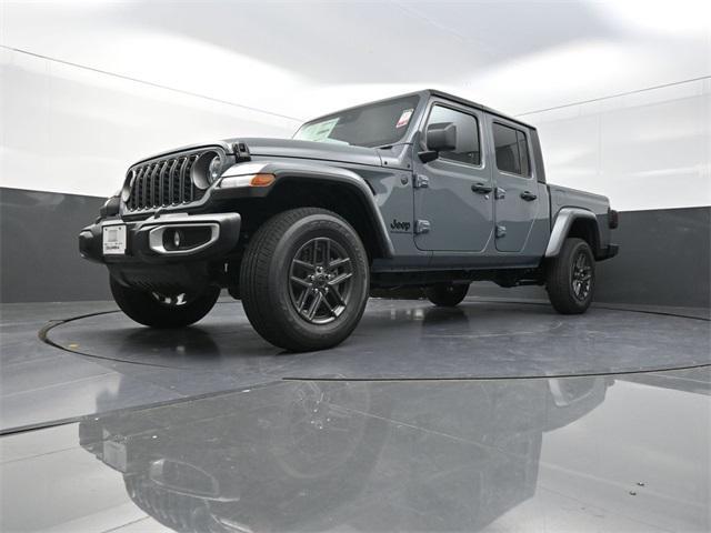 new 2025 Jeep Gladiator car, priced at $44,250