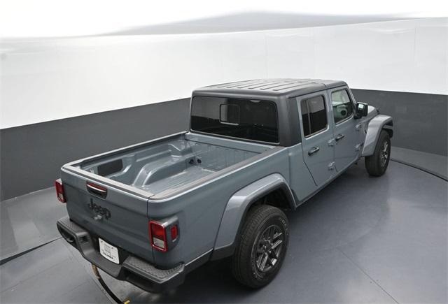 new 2025 Jeep Gladiator car, priced at $44,250