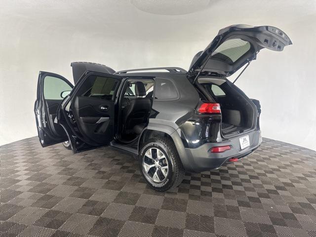used 2018 Jeep Cherokee car, priced at $17,900