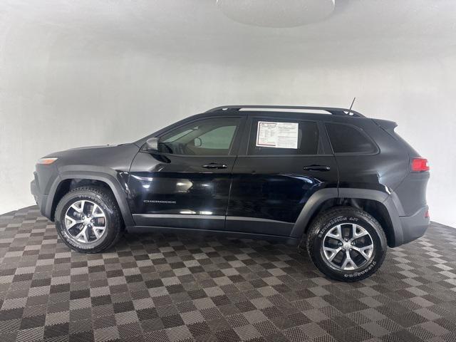 used 2018 Jeep Cherokee car, priced at $17,900