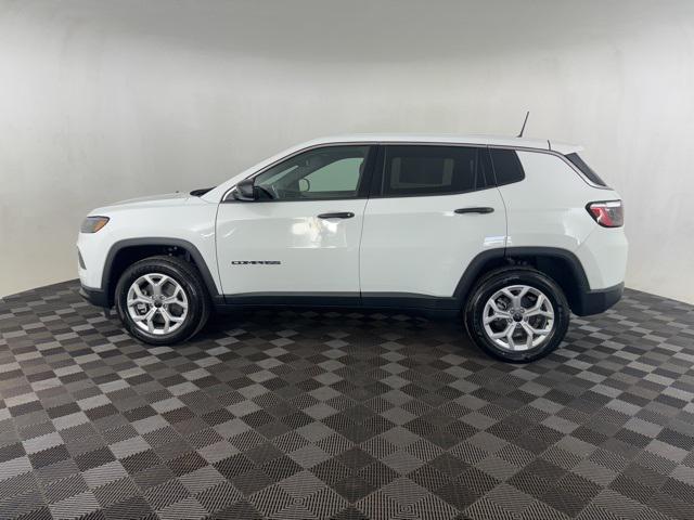 new 2025 Jeep Compass car, priced at $24,000