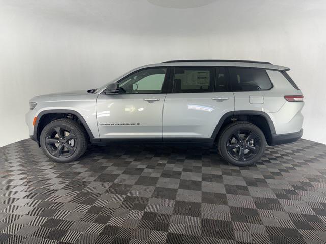 new 2025 Jeep Grand Cherokee L car, priced at $49,000