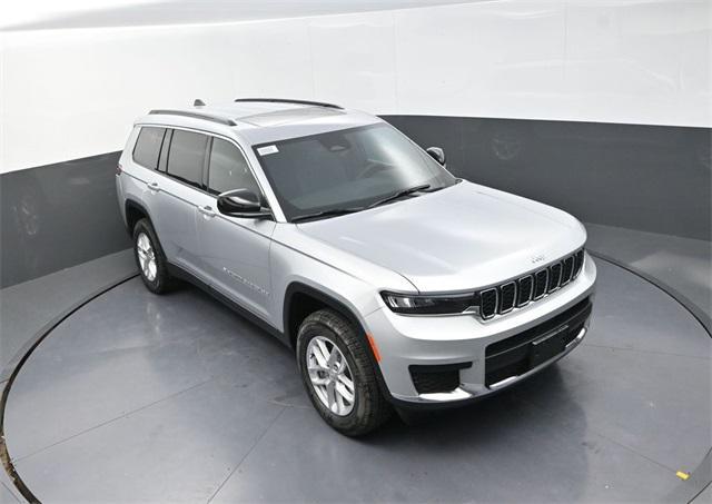 new 2025 Jeep Grand Cherokee L car, priced at $39,400