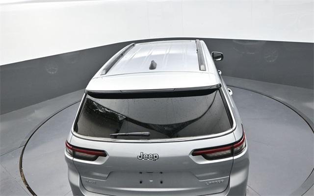 new 2025 Jeep Grand Cherokee L car, priced at $39,400