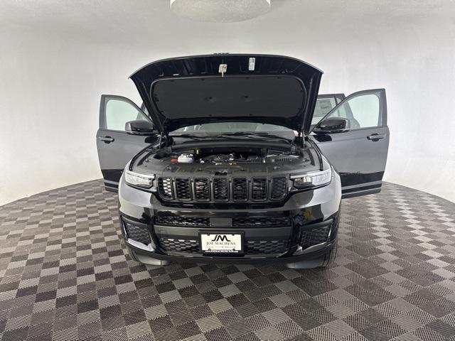 new 2025 Jeep Grand Cherokee L car, priced at $40,203