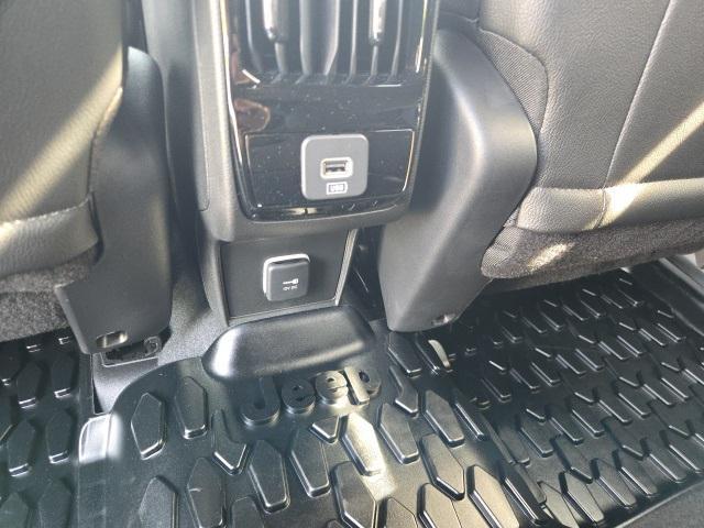 new 2025 Jeep Compass car, priced at $28,400