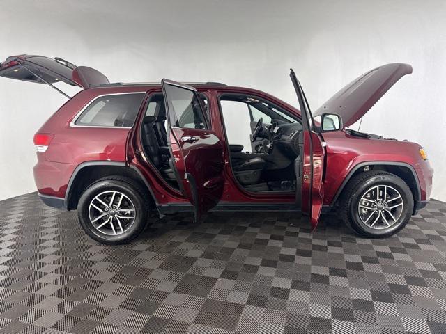 used 2022 Jeep Grand Cherokee car, priced at $24,000