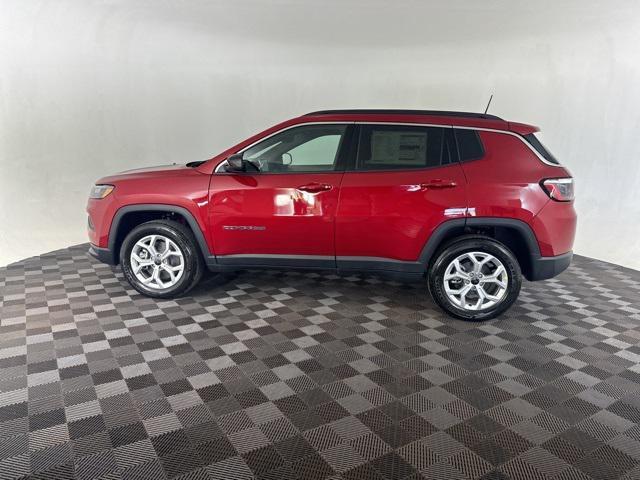 new 2025 Jeep Compass car, priced at $22,000