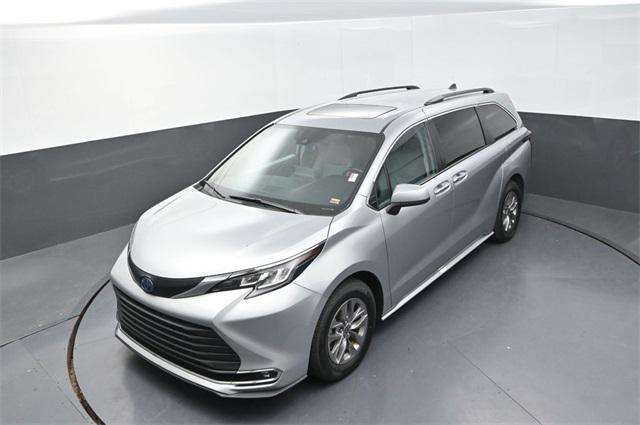 used 2023 Toyota Sienna car, priced at $37,500