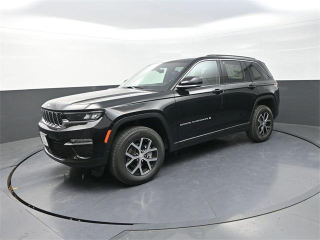 new 2025 Jeep Grand Cherokee car, priced at $39,250