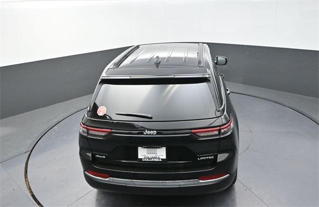 new 2025 Jeep Grand Cherokee car, priced at $39,250