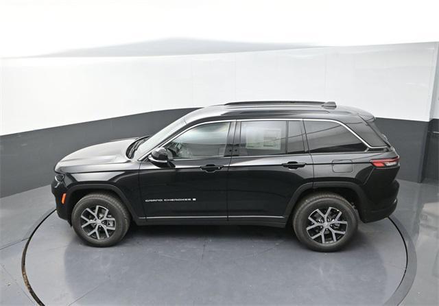new 2025 Jeep Grand Cherokee car, priced at $39,250