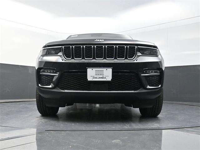 new 2025 Jeep Grand Cherokee car, priced at $39,250