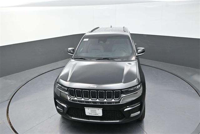 new 2025 Jeep Grand Cherokee car, priced at $39,250