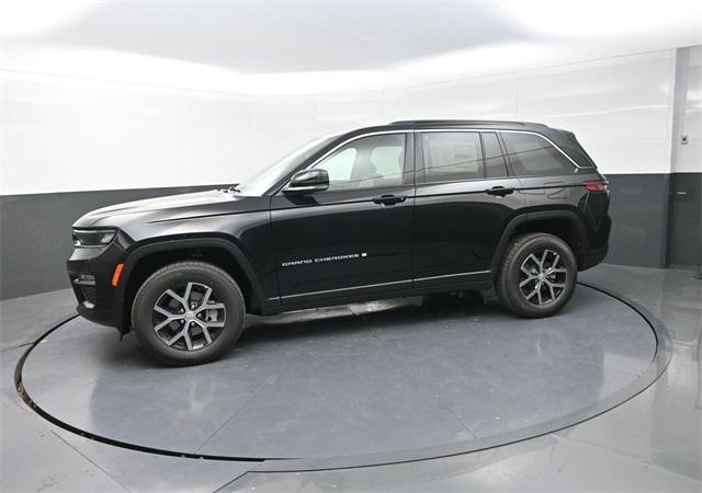 new 2025 Jeep Grand Cherokee car, priced at $39,250