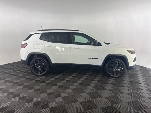 new 2025 Jeep Compass car, priced at $23,500