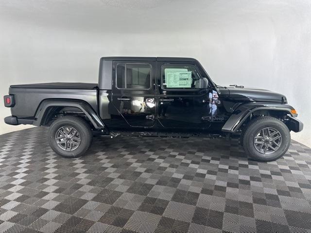 new 2024 Jeep Gladiator car, priced at $42,007