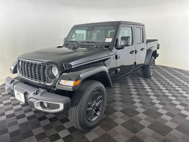 new 2024 Jeep Gladiator car, priced at $42,007