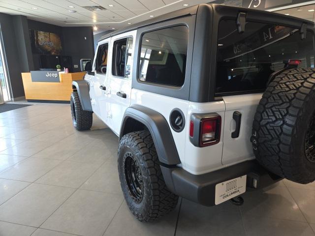 new 2025 Jeep Wrangler car, priced at $45,800