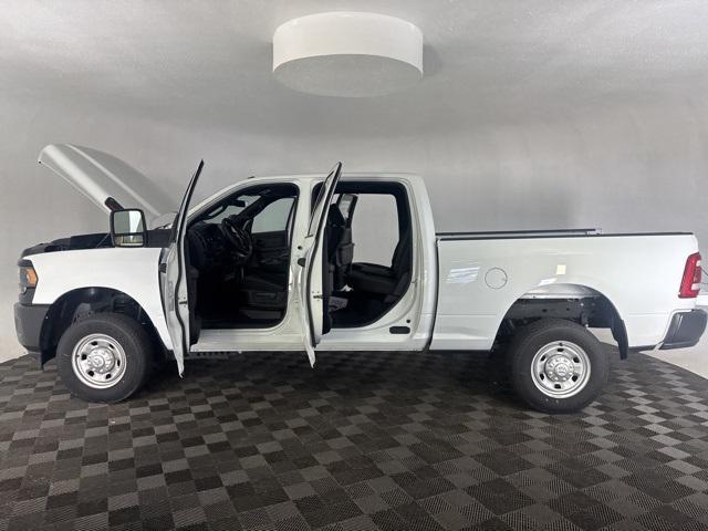 new 2024 Ram 2500 car, priced at $46,670