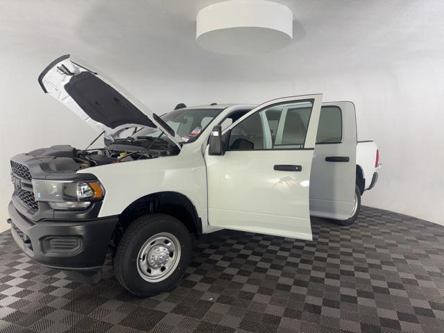 new 2024 Ram 2500 car, priced at $46,670