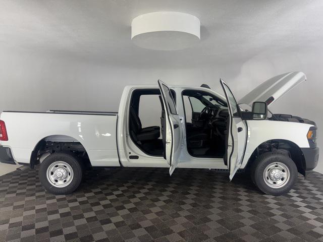 new 2024 Ram 2500 car, priced at $46,670
