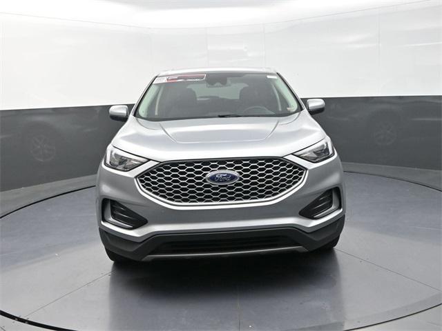 used 2024 Ford Edge car, priced at $24,000