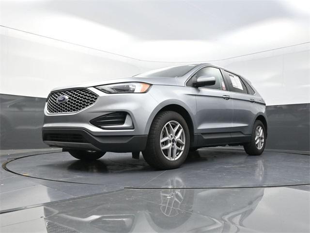 used 2024 Ford Edge car, priced at $24,000