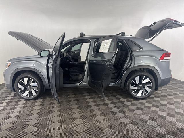 used 2024 Volkswagen Atlas Cross Sport car, priced at $37,000