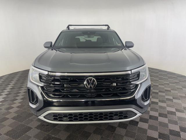 used 2024 Volkswagen Atlas Cross Sport car, priced at $37,000