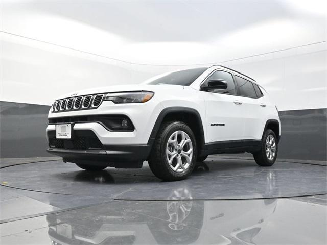 new 2026 Jeep Compass car, priced at $28,000