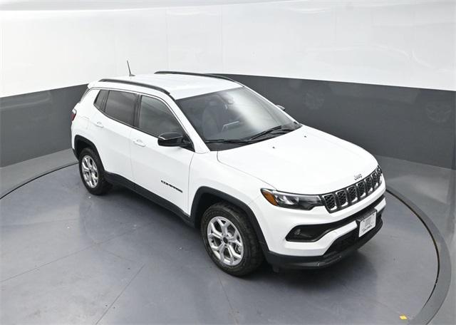 new 2026 Jeep Compass car, priced at $28,000