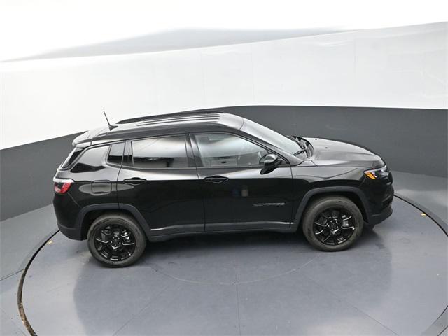 new 2026 Jeep Compass car, priced at $31,000